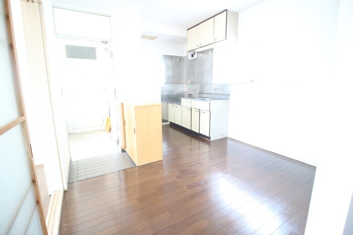 ラ・シャンブル櫻小路の物件内観写真