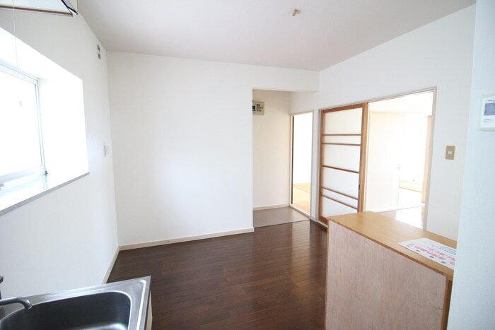 ラ・シャンブル櫻小路の物件内観写真