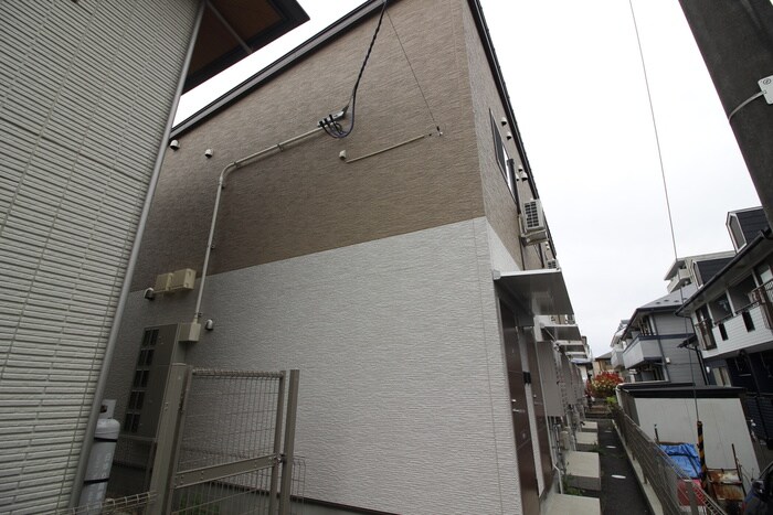 シンフォニーの物件外観写真