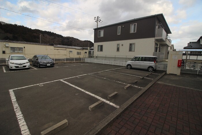 ニュ－シティ大町Ⅰの物件外観写真