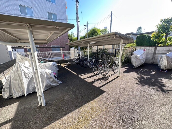 ヴィンダーバール愛の物件外観写真