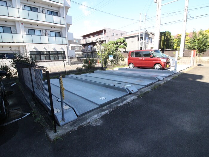 ヴィンダーバール愛の物件外観写真