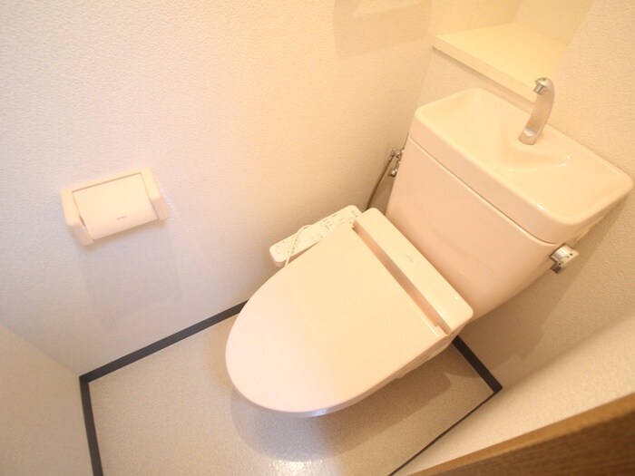 ヴィンダーバール愛の物件内観写真