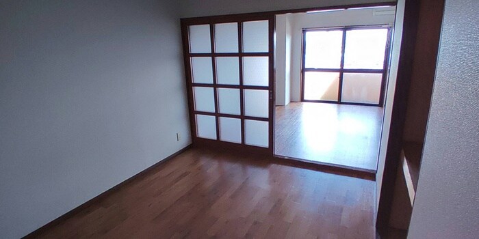 レジデンスタナカⅢの物件内観写真