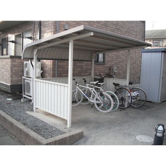 グリーンゲーブルズDの物件外観写真