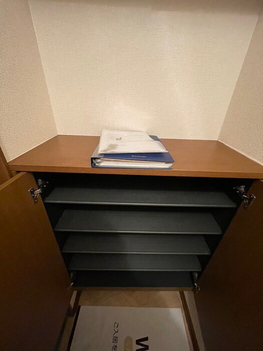 グリーンゲーブルズDの物件内観写真