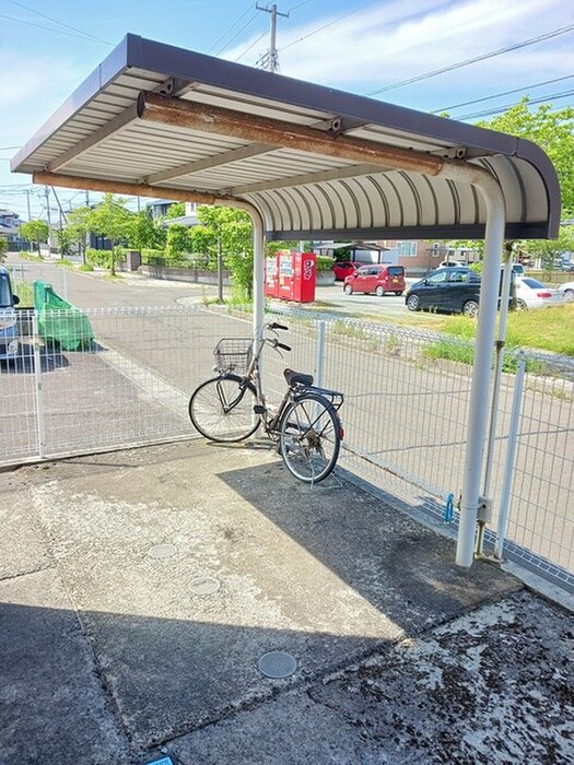 クレスト－ルＹＯＵ　Ａの物件外観写真