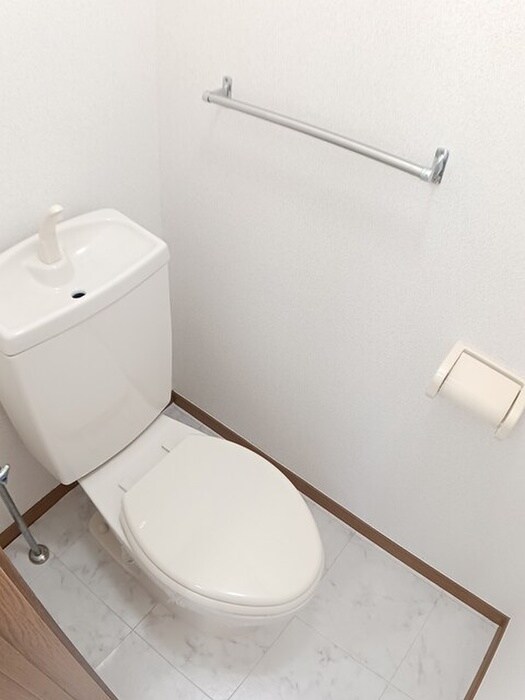 クレスト－ルＹＯＵ　Ａの物件内観写真