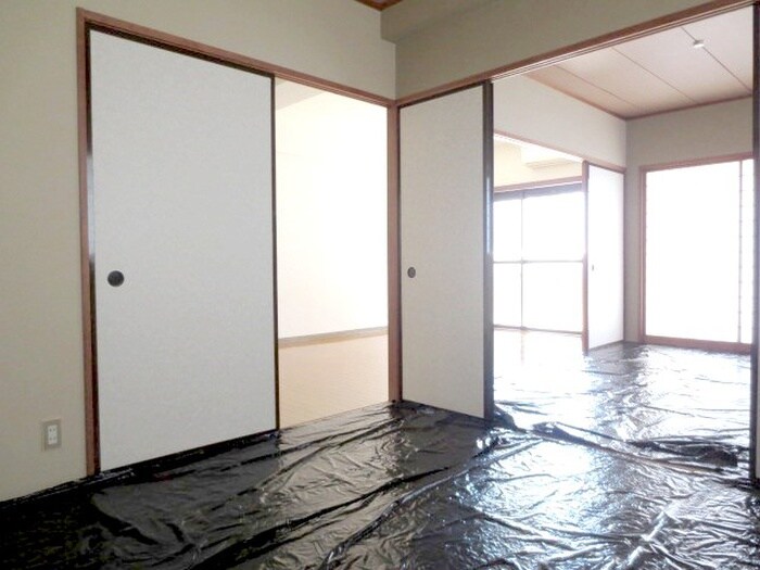 テーアイ二日町ビルの物件内観写真