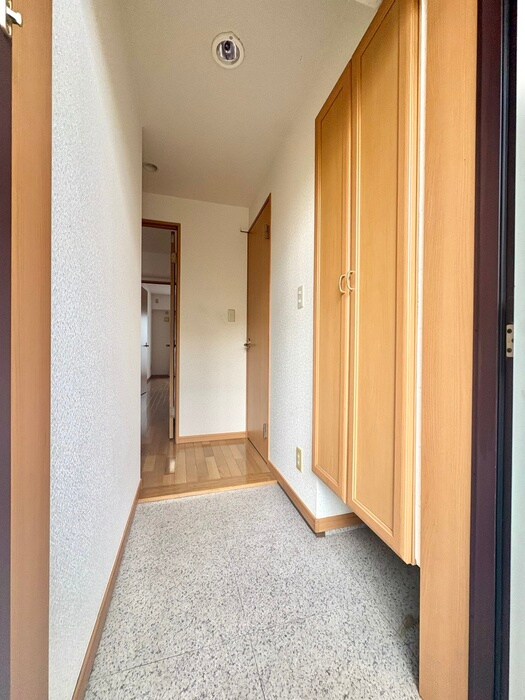 ヘリオスＩＺＵＭＩの物件内観写真