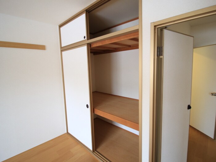 レジデンスオリーブＴの物件内観写真