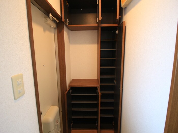 レジデンスオリーブＴの物件内観写真