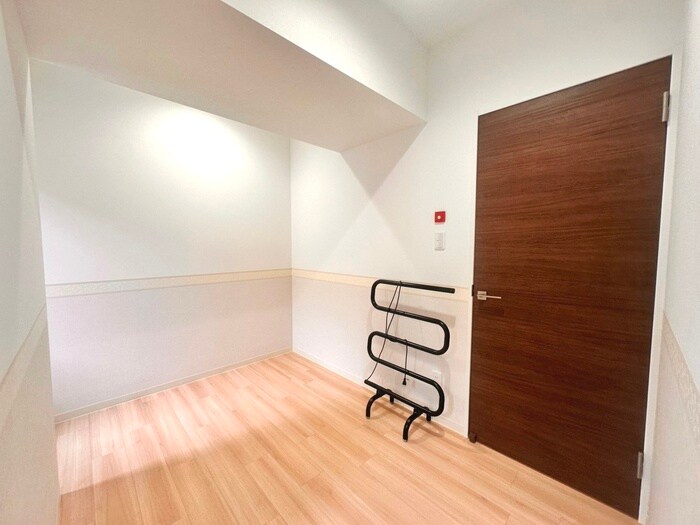 ドンクマサーパートⅣビルの物件内観写真