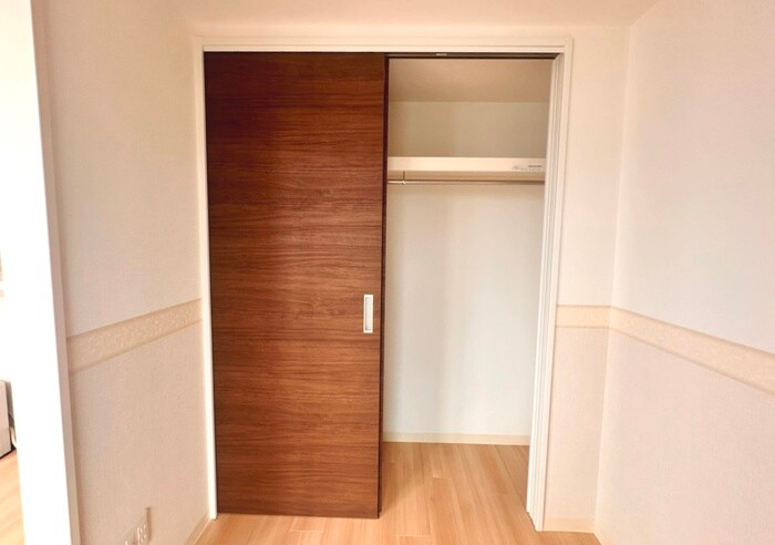 ドンクマサーパートⅣビルの物件内観写真