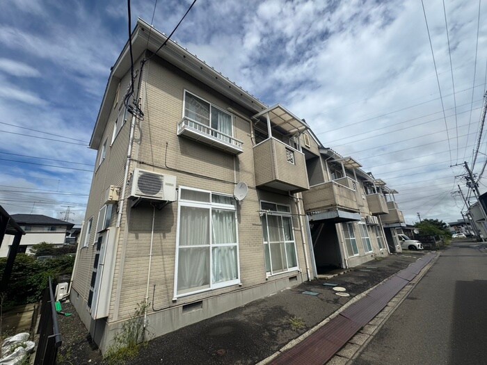 レジデンスソレイユⅠの物件外観写真