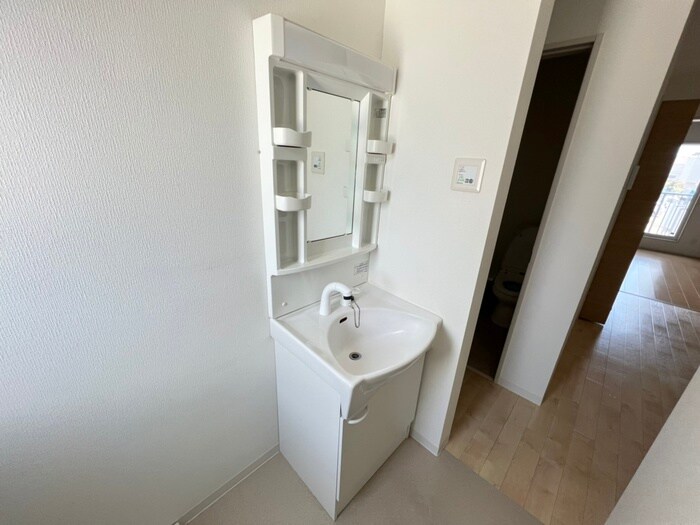 CASA白鳥の物件内観写真