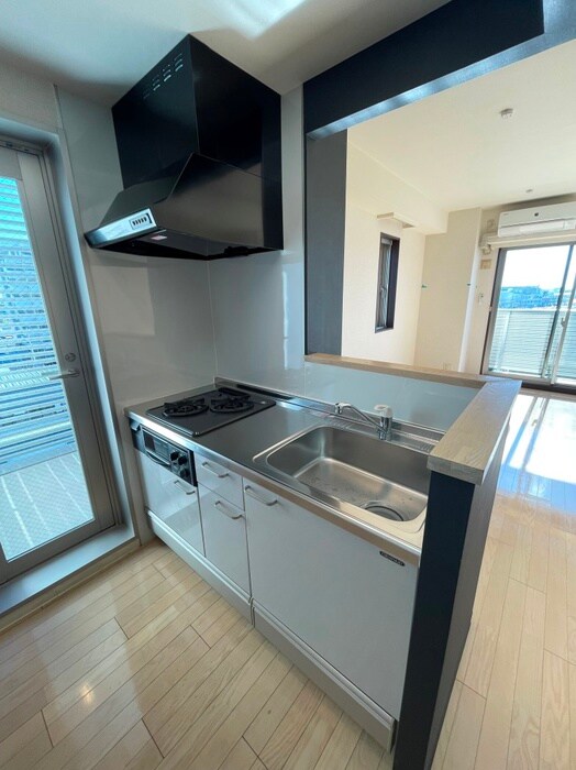 ｺﾝﾌｫｰﾄEXE新田ｽﾃｰｼｮﾝの物件内観写真