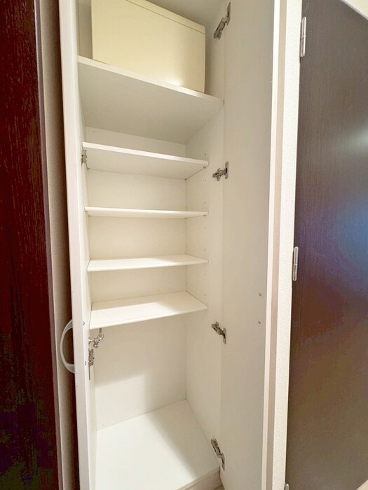 ｺﾝﾌｫｰﾄEXE新田ｽﾃｰｼｮﾝの物件内観写真