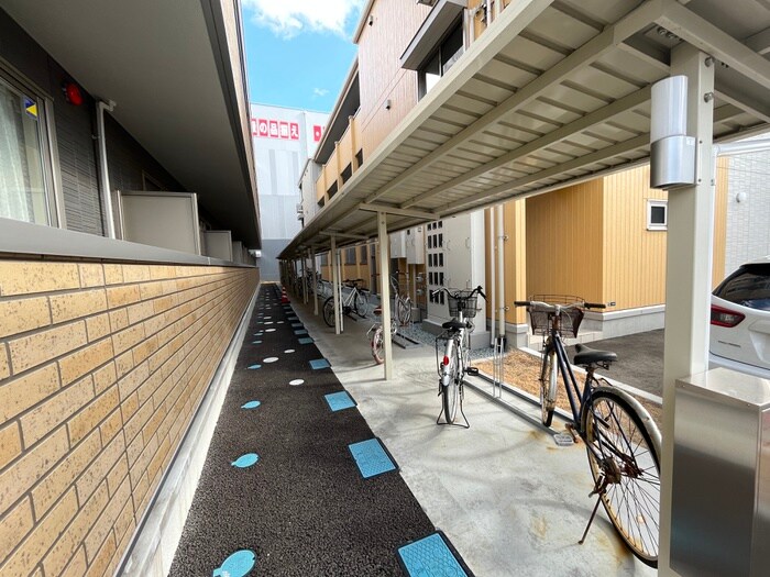 D-roomハピネスの物件外観写真