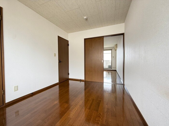 ハピネスＴＯＲＩＮＯ２の物件内観写真