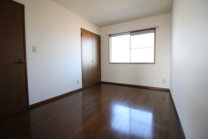 ハピネスＴＯＲＩＮＯ２の物件内観写真