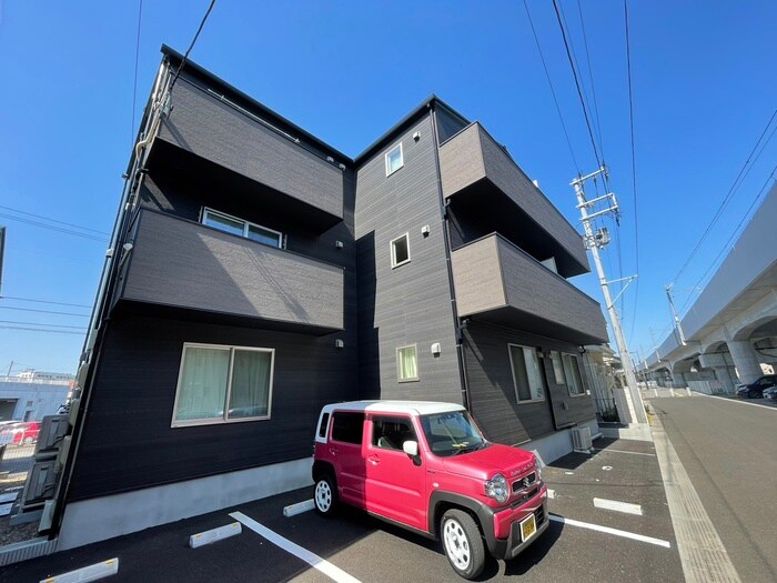 アルテラヴィータ多賀城の物件外観写真