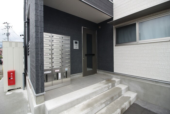 リブリ・２の物件外観写真