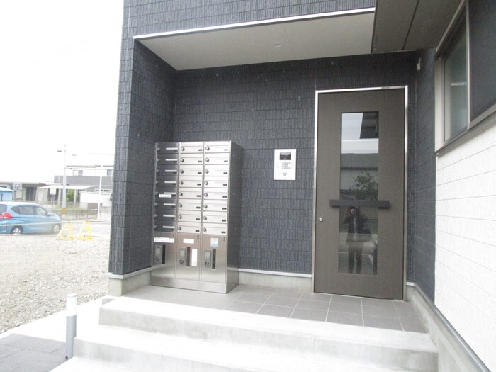 リブリ・２の物件外観写真