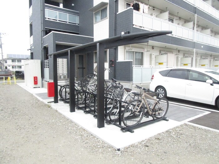 リブリ・２の物件外観写真