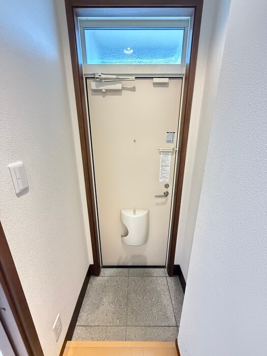 ドゥ・アネッサⅥの物件内観写真