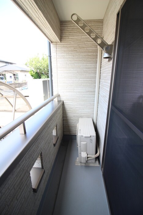 ドゥ・アネッサⅥの物件内観写真