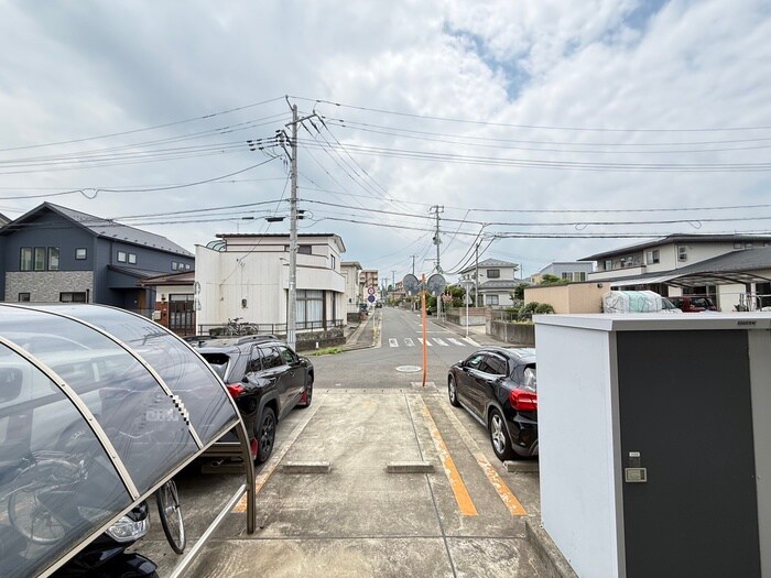 ドゥ・アネッサⅥの物件内観写真