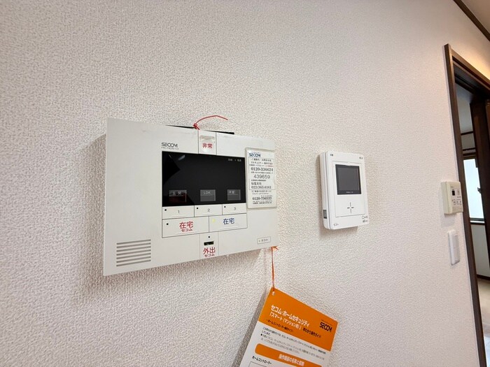 ドゥ・アネッサⅥの物件内観写真