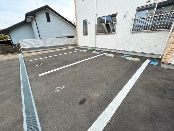 ヒルズマーク堤町の物件外観写真