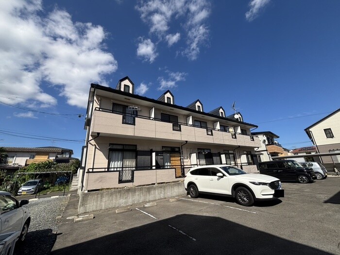 バーシティハウス留ケ谷Ａの物件外観写真