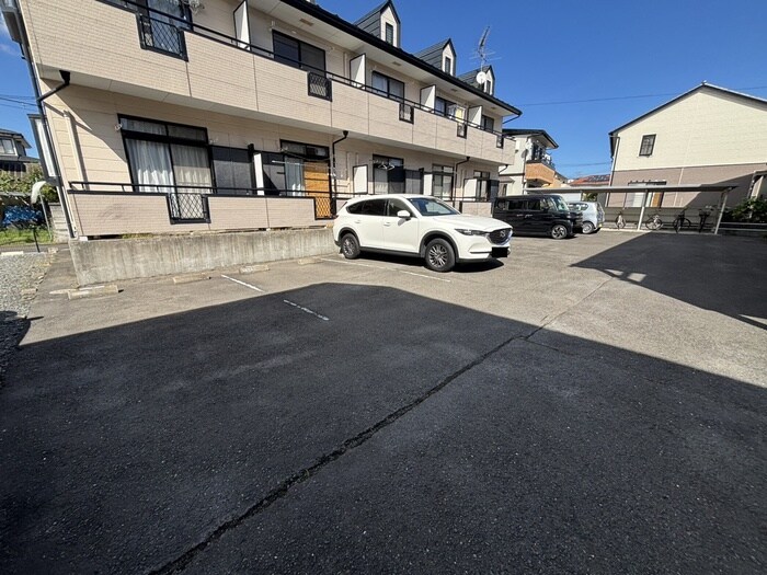 バーシティハウス留ケ谷Ｂの物件外観写真