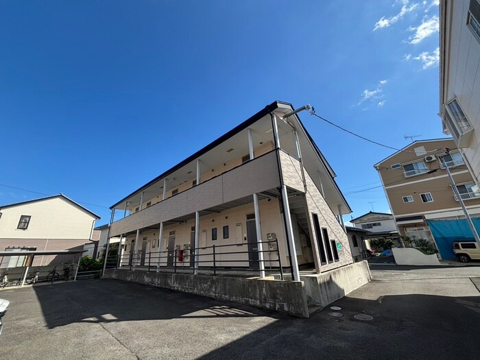 バーシティハウス留ケ谷Ｂの物件外観写真