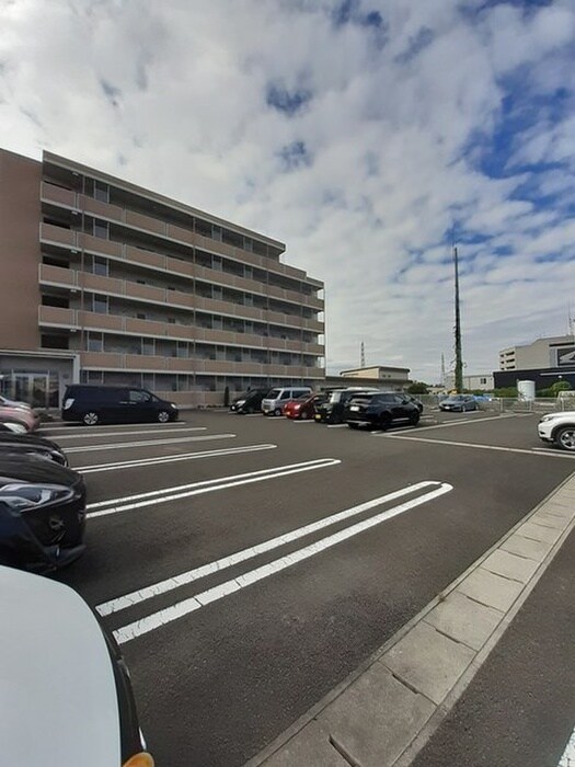 レジデンス仙台泉の物件外観写真