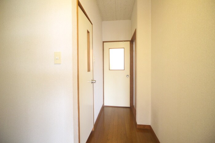 栄ビレッヂの物件内観写真