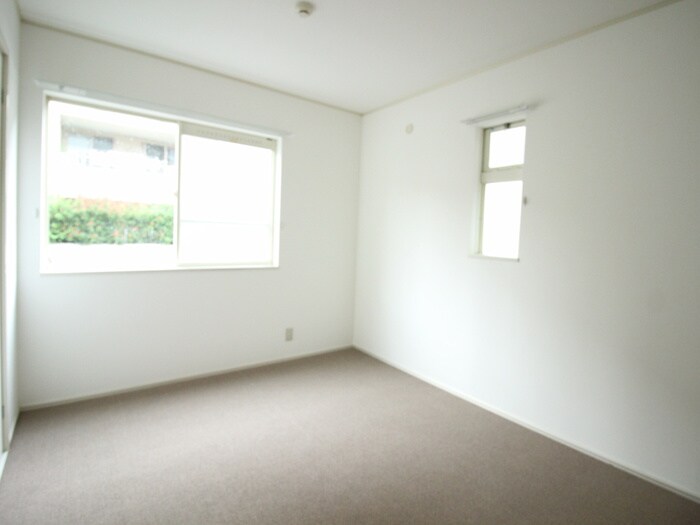 サンフォレスト上杉Ａの物件内観写真