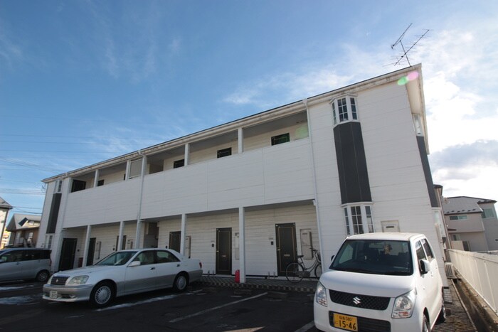 ホワイトキャッスル郡山ビレジBの物件外観写真