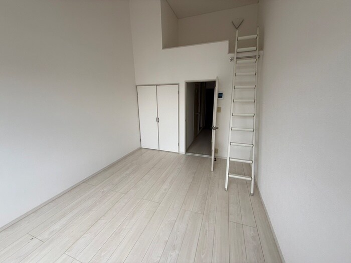 ホワイトキャッスル郡山ビレジBの物件内観写真