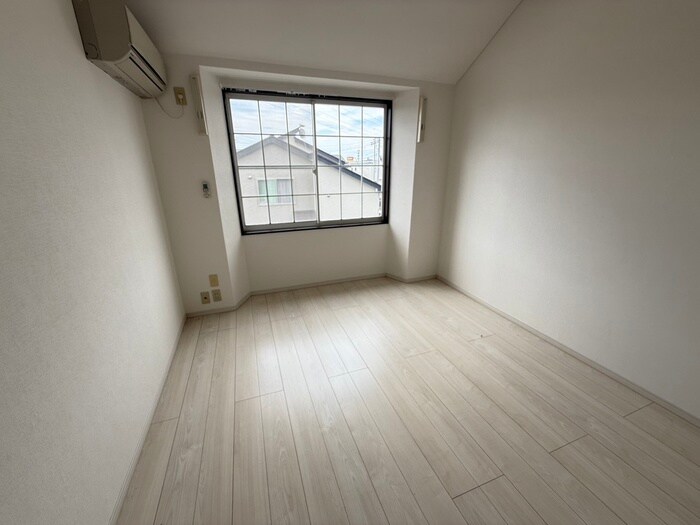 ホワイトキャッスル郡山ビレジBの物件内観写真