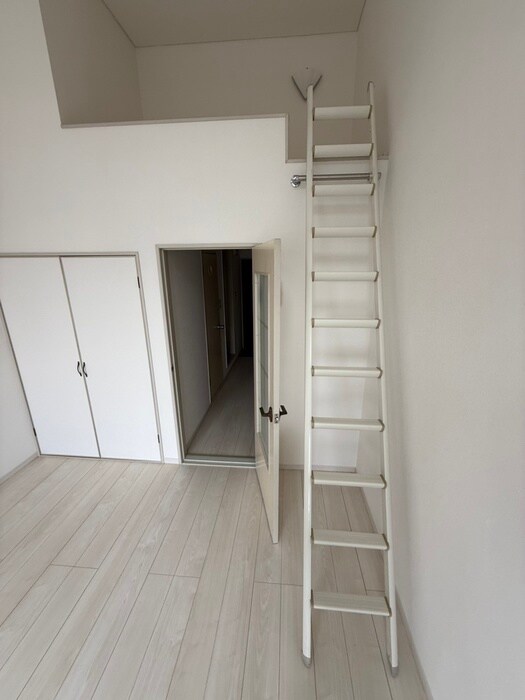 ホワイトキャッスル郡山ビレジBの物件内観写真