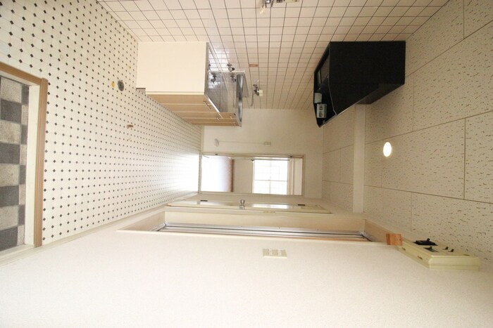 ホワイトキャッスル郡山ビレジBの物件内観写真