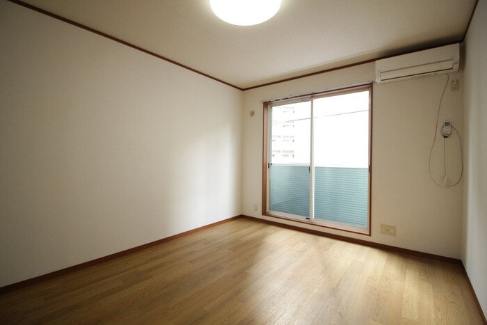 イーストアベニューの物件内観写真