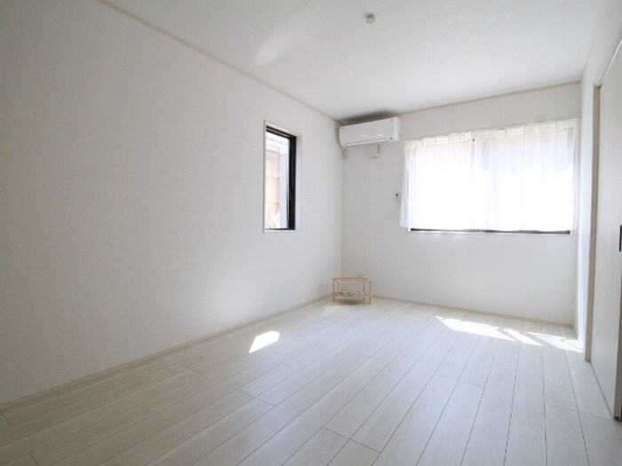 フォルトゥーナⅠの物件内観写真