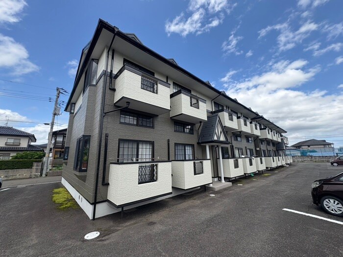 リジェ－ル弐番館の物件外観写真