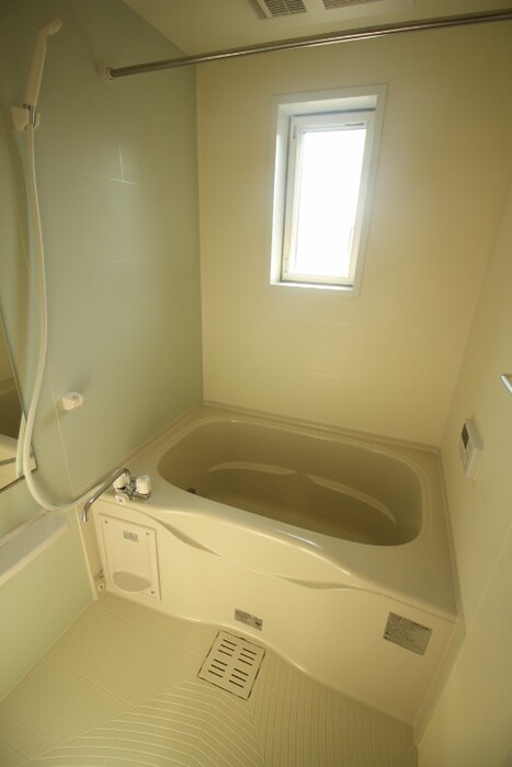 ダンデライオン弐番館の物件内観写真