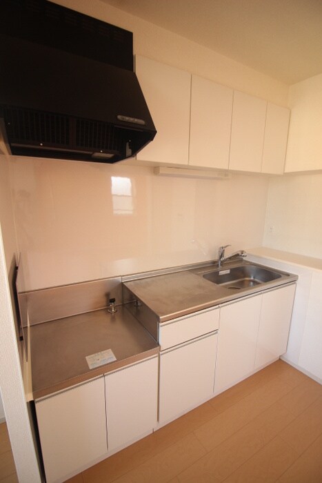 ダンデライオン弐番館の物件内観写真